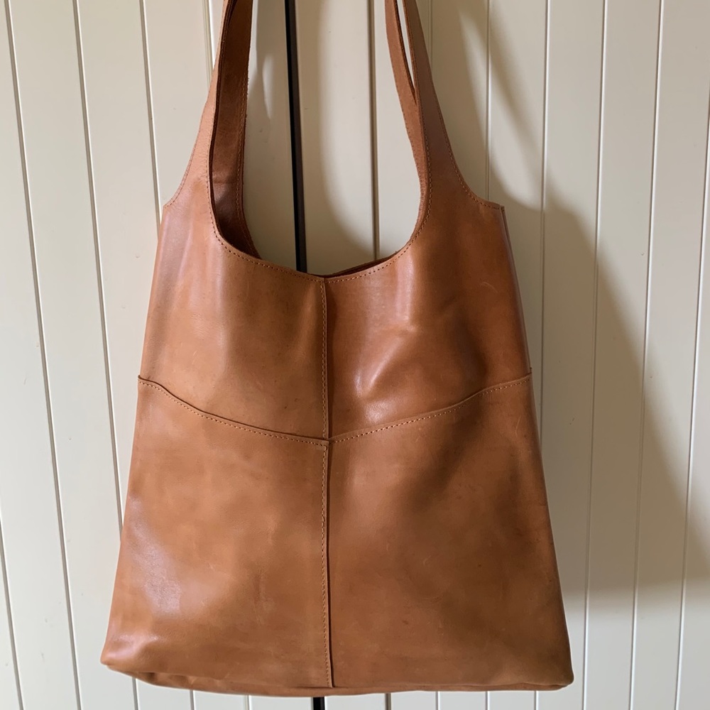 Magnolia (Raven and Lily) Leather Tote
